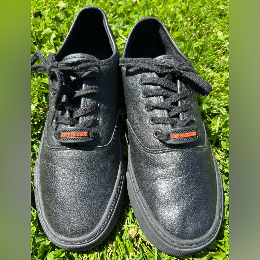 Lugz Black Women's Slippers Size 10
